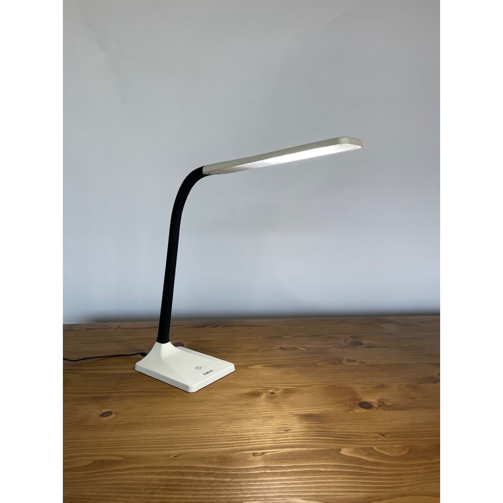 KGY-141602　デスクライト［ホワイト］