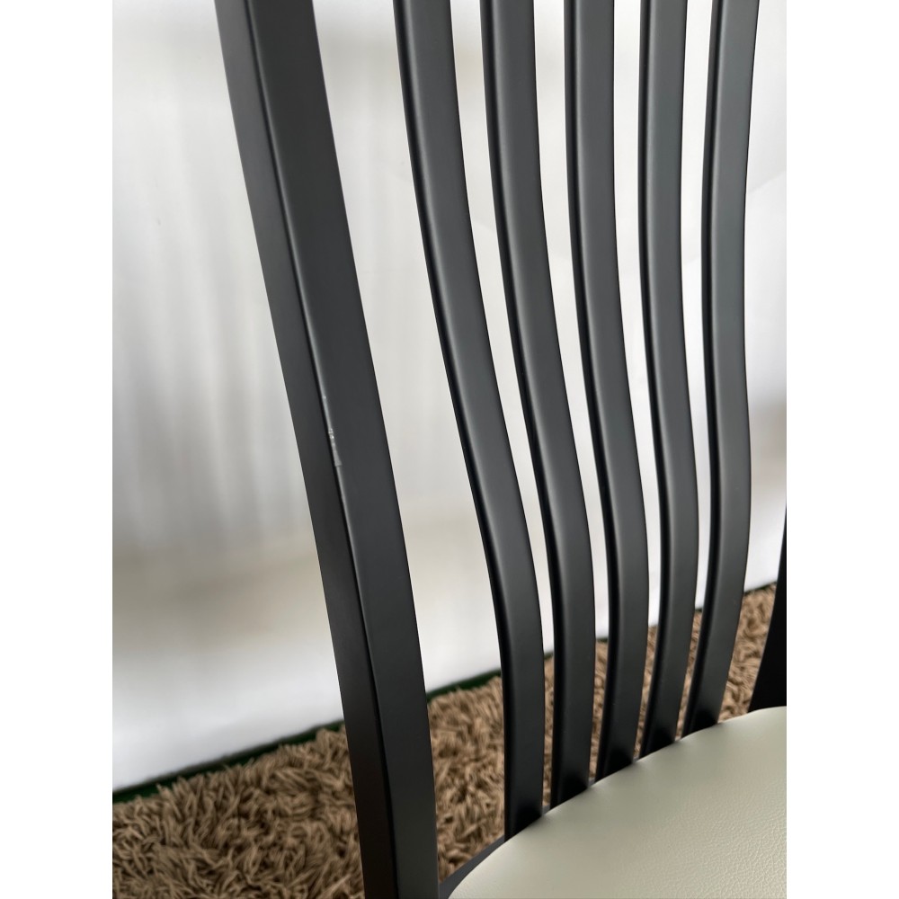 KGY-141583　ダイニング５点セット［ブラック］