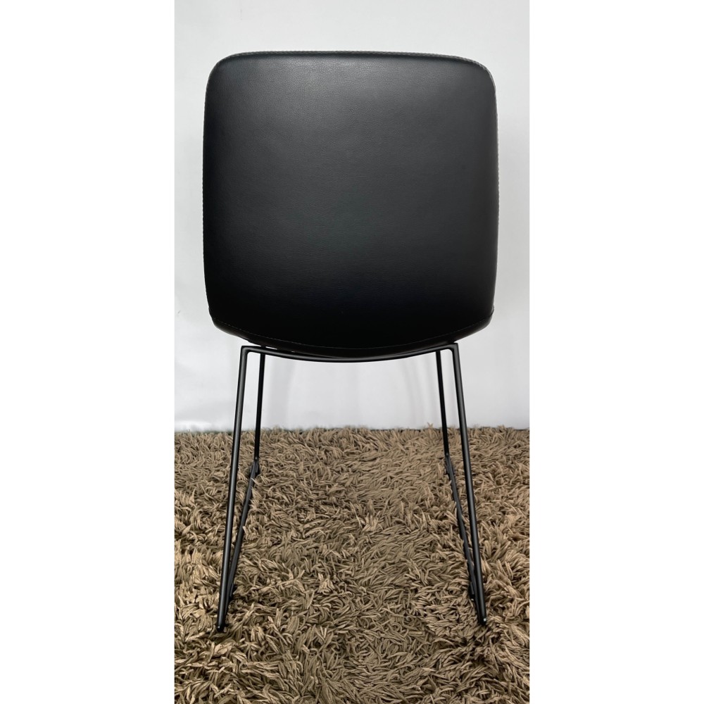 KGY-141537　チェア［ブラック］