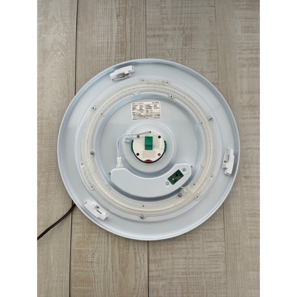 KGY-141829　ＬＥＤシーリングライト［８畳］［ホワイト］