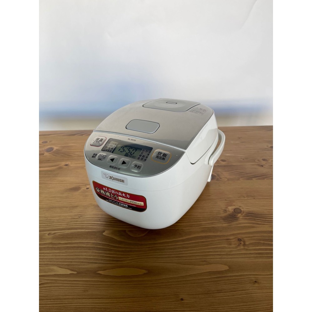 KGY-141612　象印炊飯器［３合］［ホワイト］