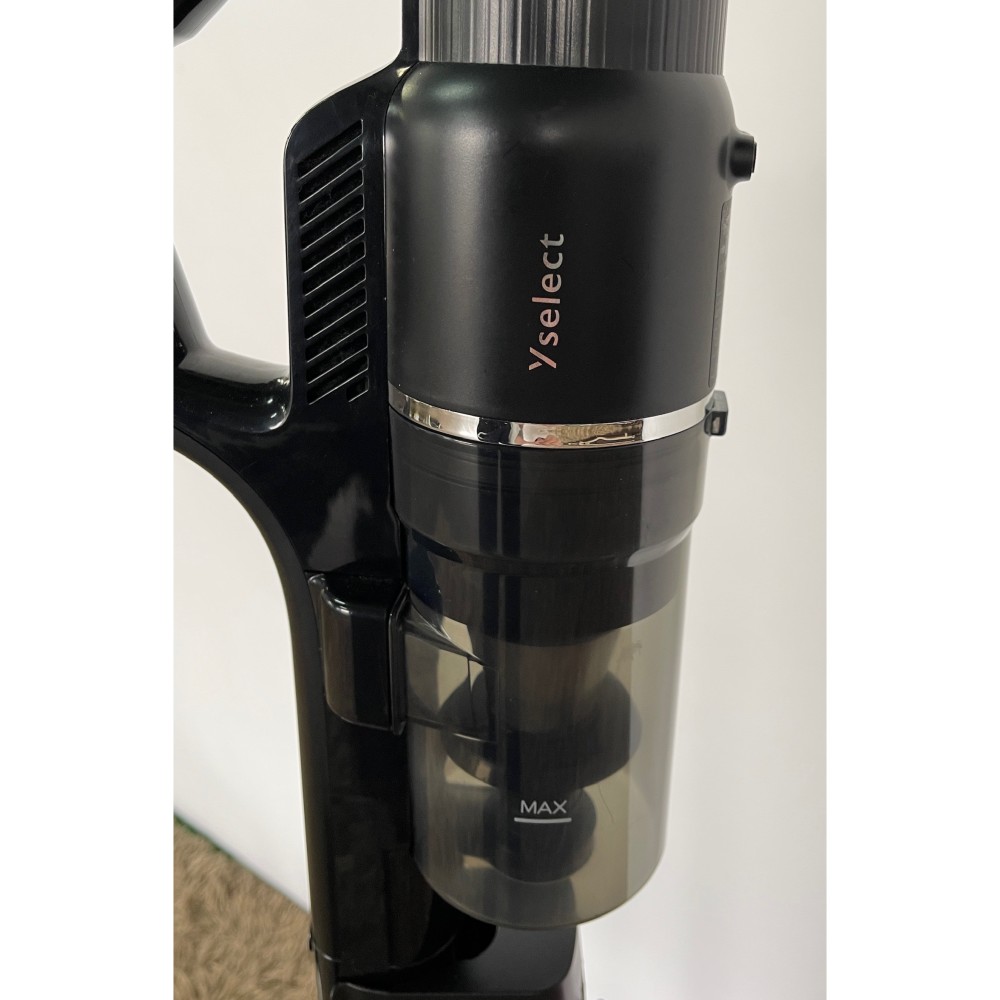 KGY-141534　コードレススティッククリーナー［ブラック］