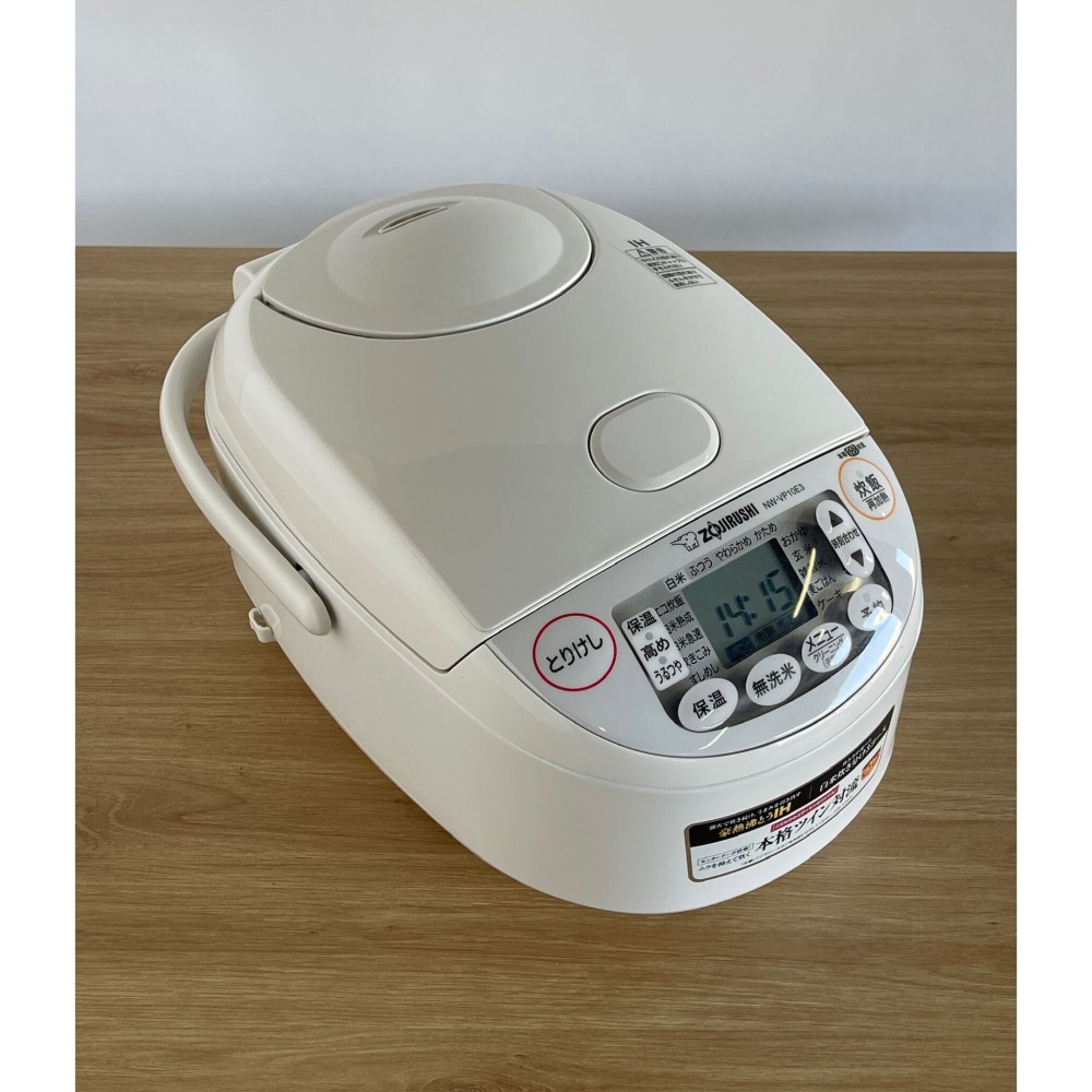 KGY-141868　炊飯器５．５合［ホワイト］