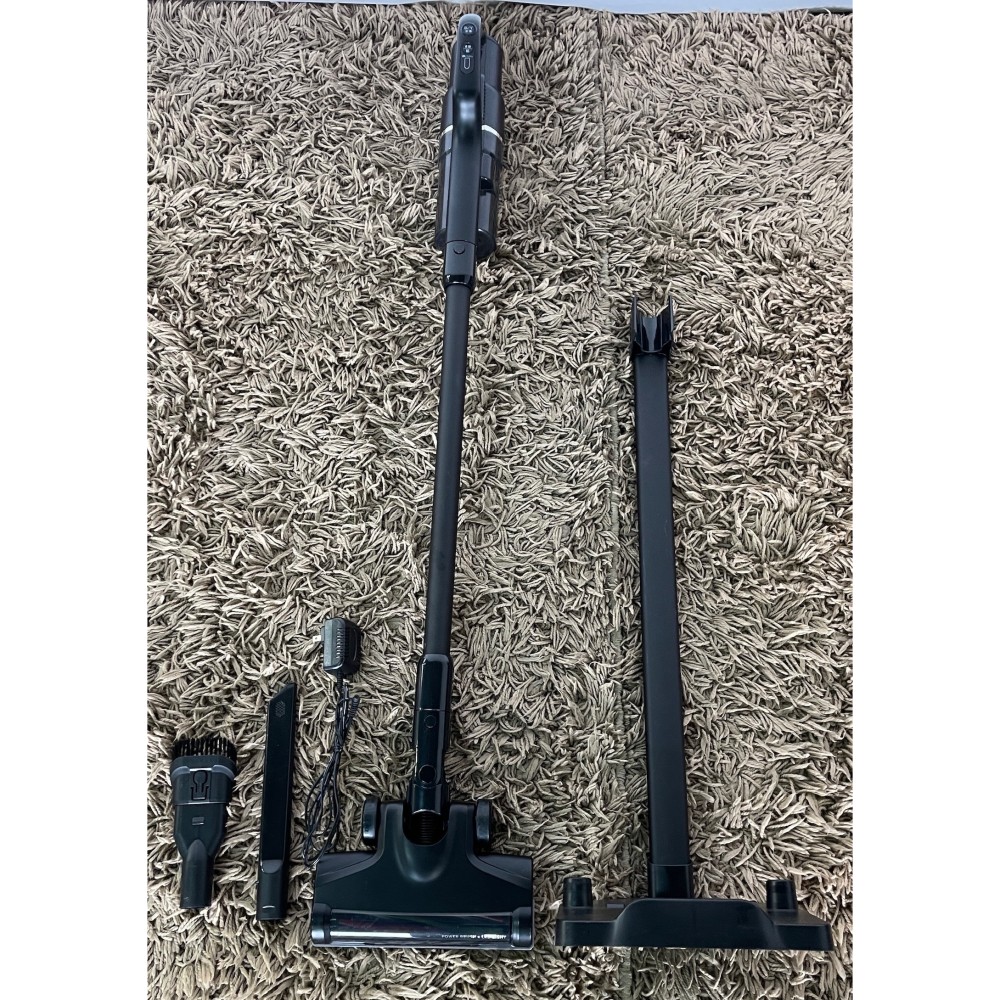 KGY-141534　コードレススティッククリーナー［ブラック］