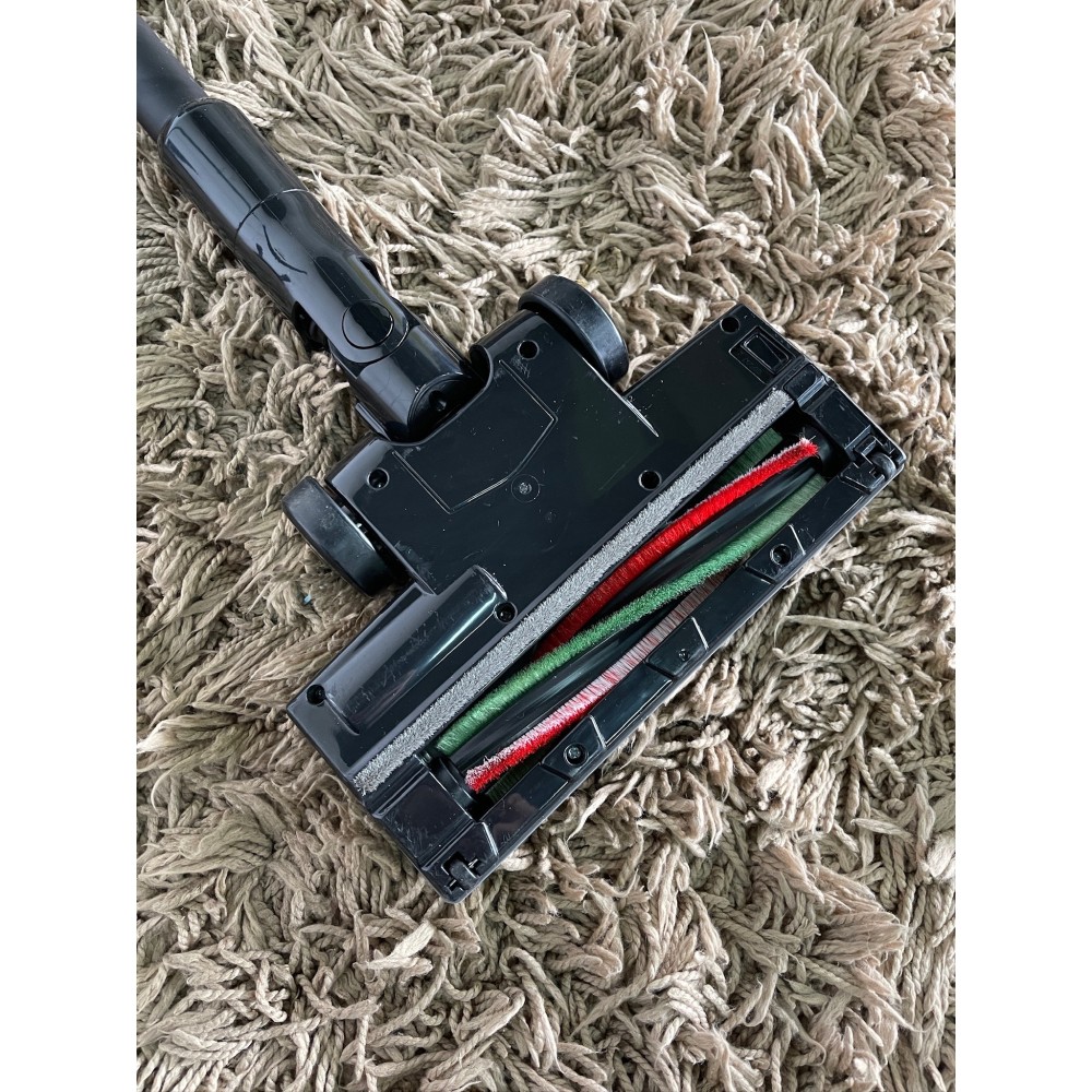 KGY-141534　コードレススティッククリーナー［ブラック］