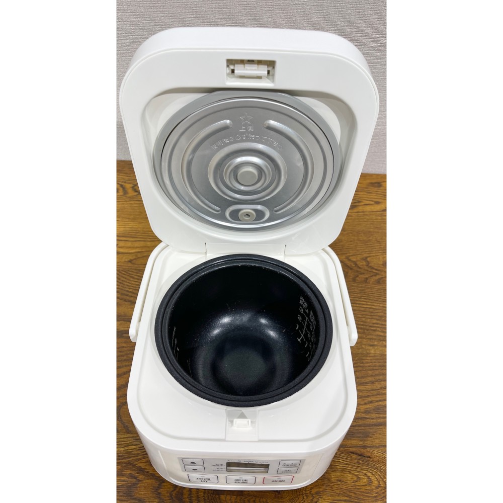 KGY-139692　炊飯器３合［ニトリ］［ホワイト］